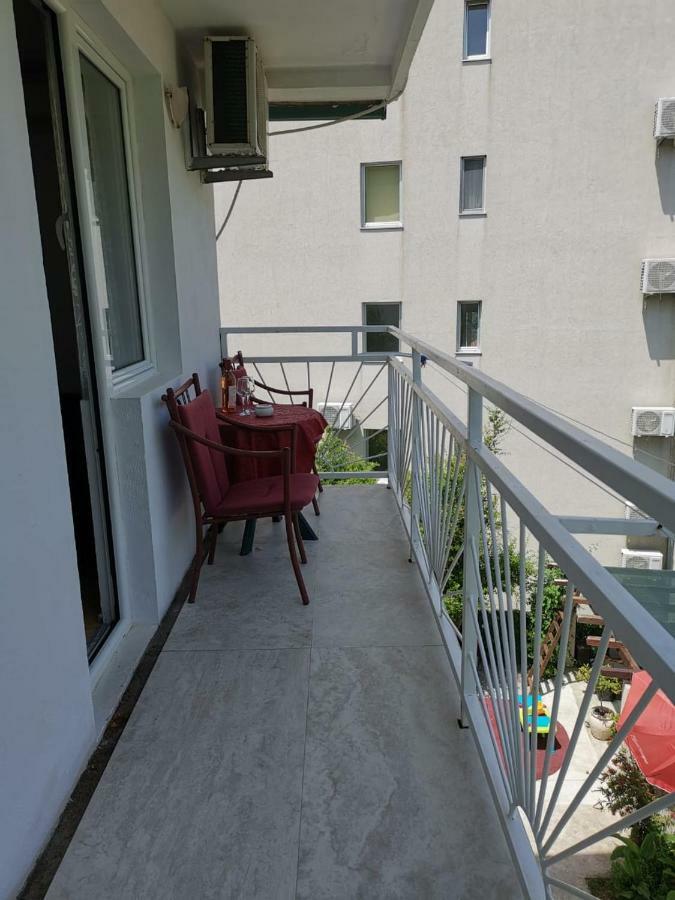 Apartments Nikcevic Будва Екстер'єр фото