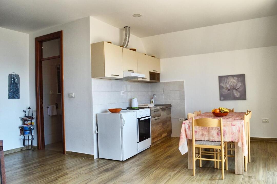 Apartments Nikcevic Будва Екстер'єр фото