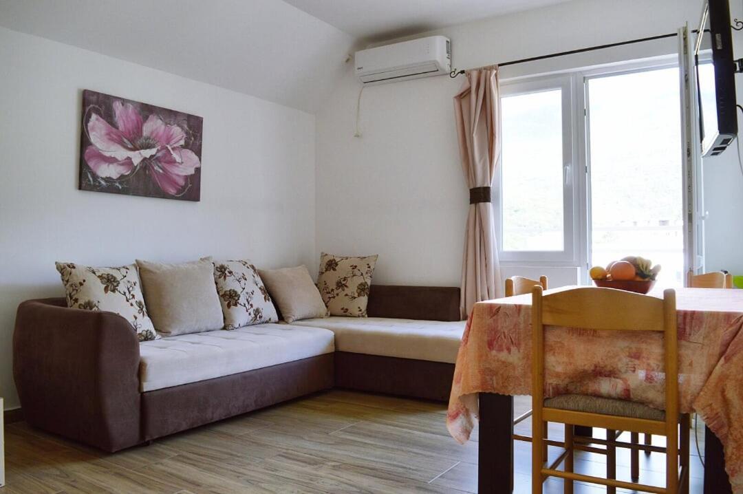 Apartments Nikcevic Будва Екстер'єр фото