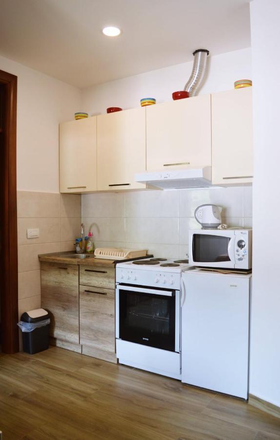 Apartments Nikcevic Будва Екстер'єр фото